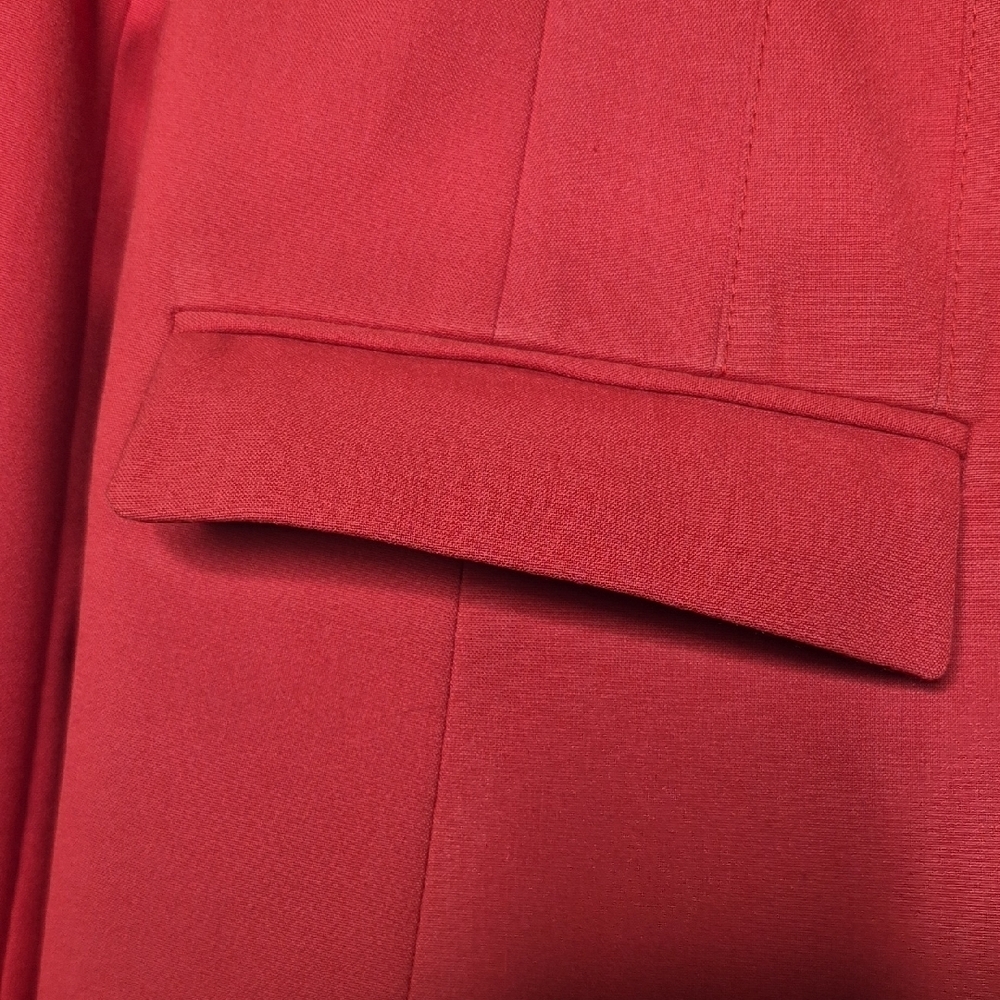 Elie Tahari Woman's Coral Suit and midi Skirt Size 10 - Picture 4 of 15